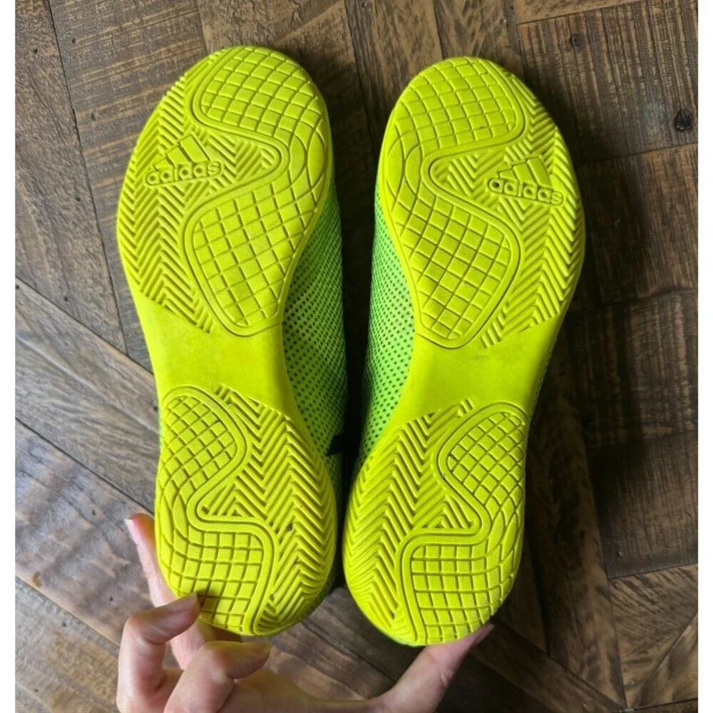 Adidas Soccer Men's X Tango 17.3 Indoor Soccer shoes Size 6 Yellow CG3723